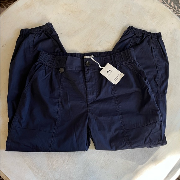 NWT Free Assembly Navy Joggers, Medium - Picture 4 of 14